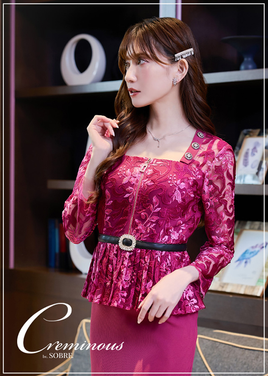 《Creminous》刺繍レースプリーツペプラムワンピース